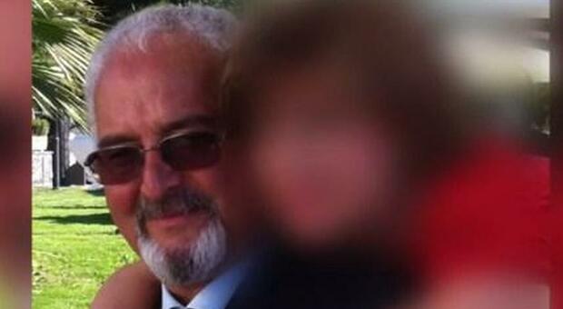 Malore in mare a Capitello, è Giuseppe Vitiello l’impreditore che ha perso la vita: oggi i funerali