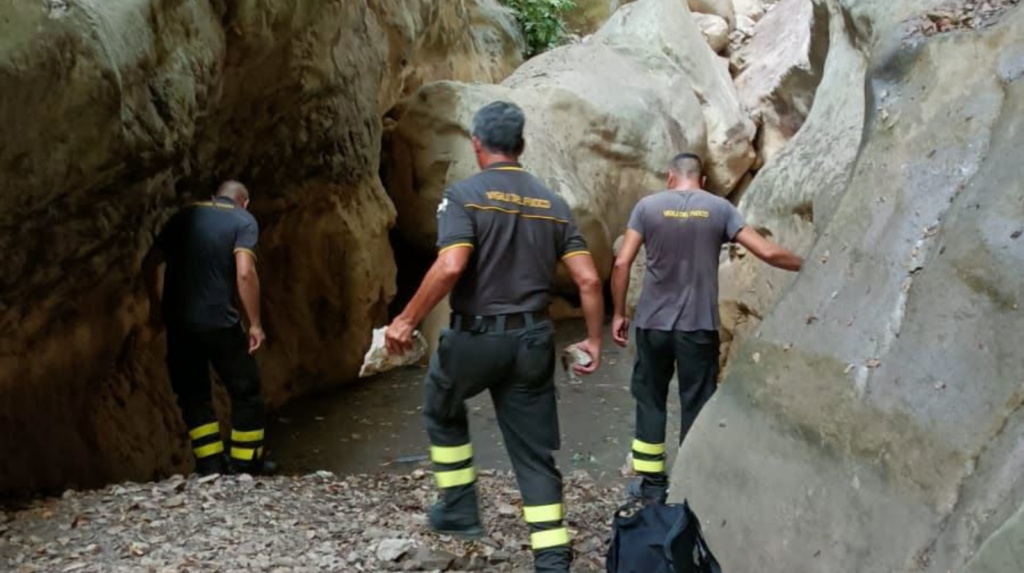Caduta massi, chiuso l’accesso alla Grotta della Sorgente del Sammaro