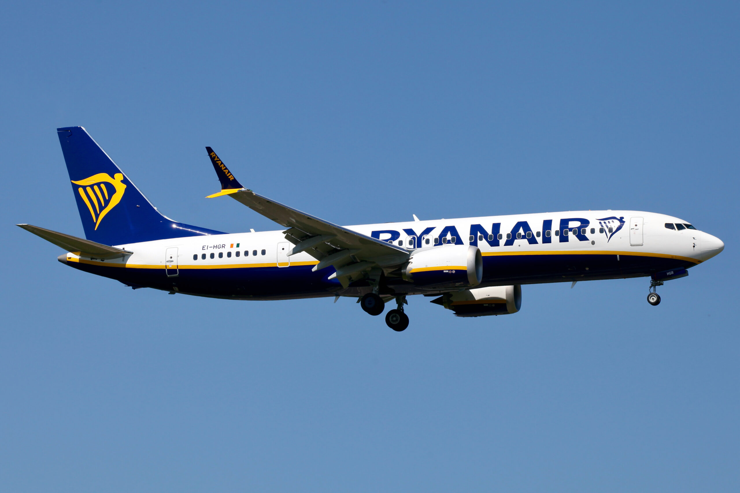 Odissea per un volo Ryanair da Napoli, il decollo dopo undici ore