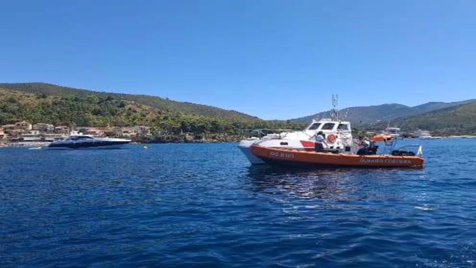 Castellabate, controlli nell’Area Marina Protetta: Guardia Costiera e N.I.T.A. al lavoro tra mare e fondali