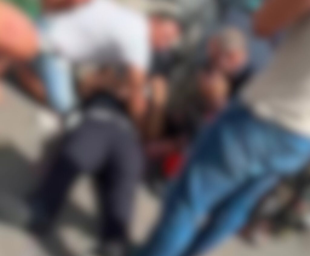 Vallo della Lucania, vigilessa investita mentre regola il traffico: trasportata in ospedale