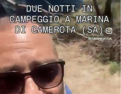 Camerota, il video del creator scatena le polemiche: «Campeggio in pineta», pioggia di critiche sui social