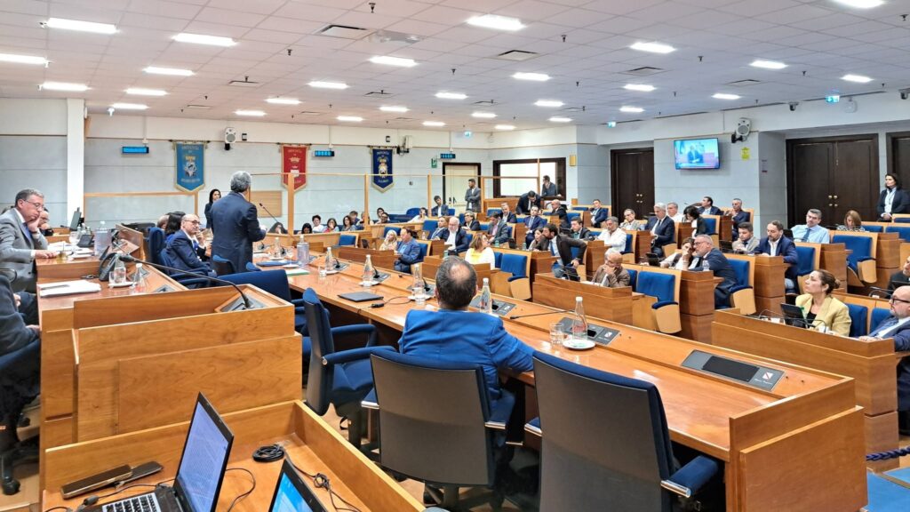 Approvazione assestamento di bilancio, M5S Campania: «Più investimenti per servizi, territori e imprese»