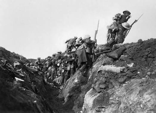 Accadde oggi, 1° luglio: dalla Battaglia della Somme al ritorno di Hong Kong alla Cina