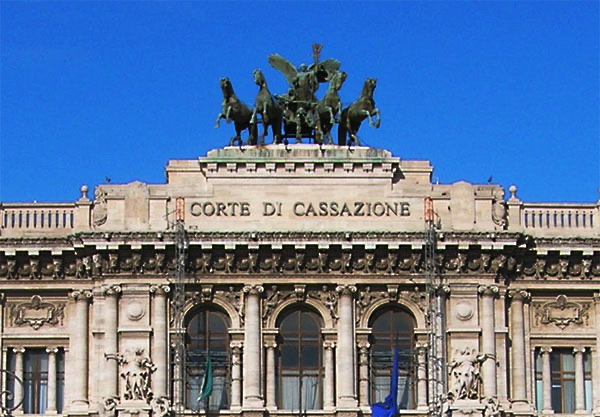 Cassazione: al nipote non spetta automaticamente il risarcimento per la perdita del nonno