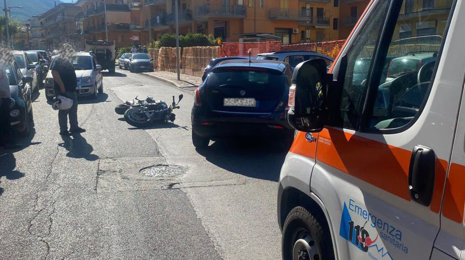 Incidente tra auto e moto a Lancusi di Fisciano: centauro in ospedale