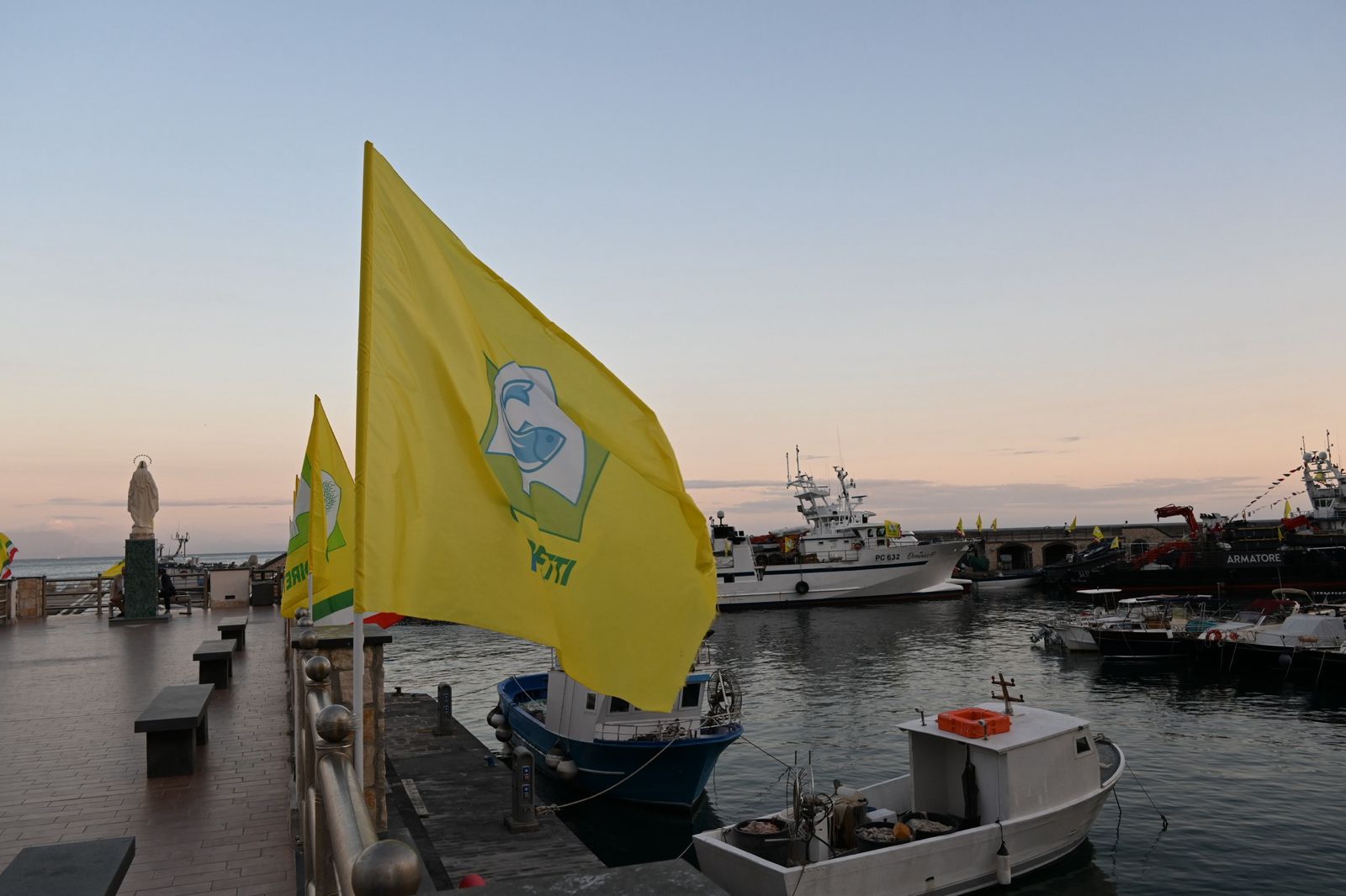 Pesca Campania: mare bollente, sos per la miticoltura e acquacoltura