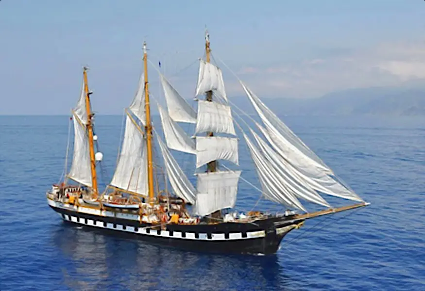 Marina: Nave Palinuro fa tappa a Salerno, visite aperte al pubblico il 19 e 20 luglio