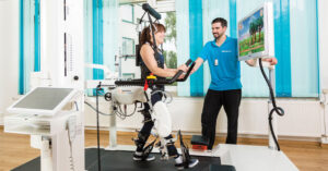 Salerno, al Ruggi robotica e realtà virtuale per la riabilitazione dei pazienti colpiti da ictus