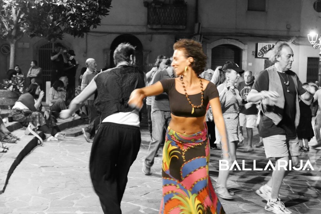 Ballarija: fra balli e danze popolari, concerti, stage e laboratori, Controne celebra la tradizione