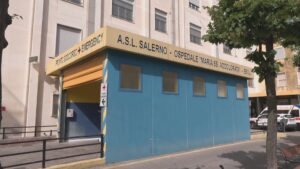 Covid all’ospedale di Eboli, Medicina chiusa ai visitatori