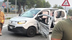 Cilentana, incidente allo svincolo di Futani: coinvolti più veicoli