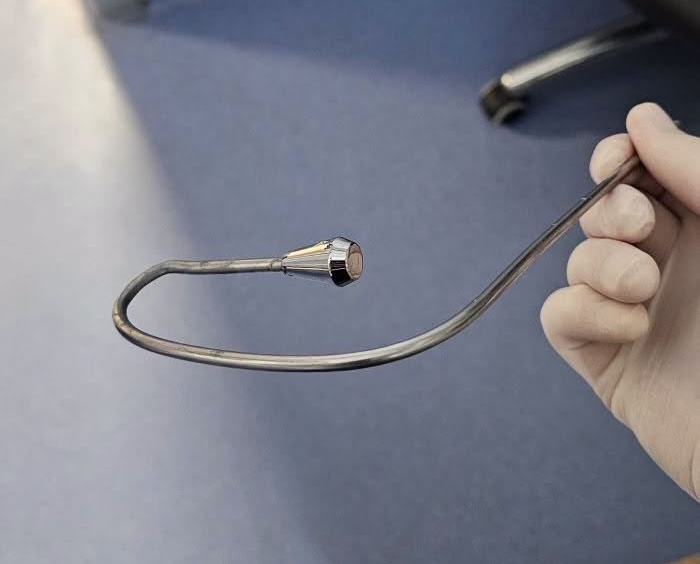 Tensione al Pronto soccorso del “Ruggi”, volontario aggredito durante una missione