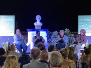 Legalità: Cantone a Palinuro richiama don Ciotti, «Meglio parlare di responsabilità»