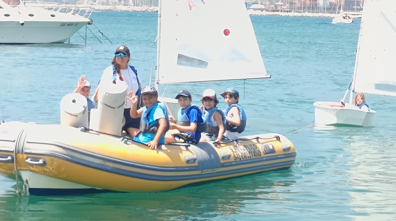 Oltre 100 partecipanti al Summer camp: il Club velico salernitano investe sui giovani velisti