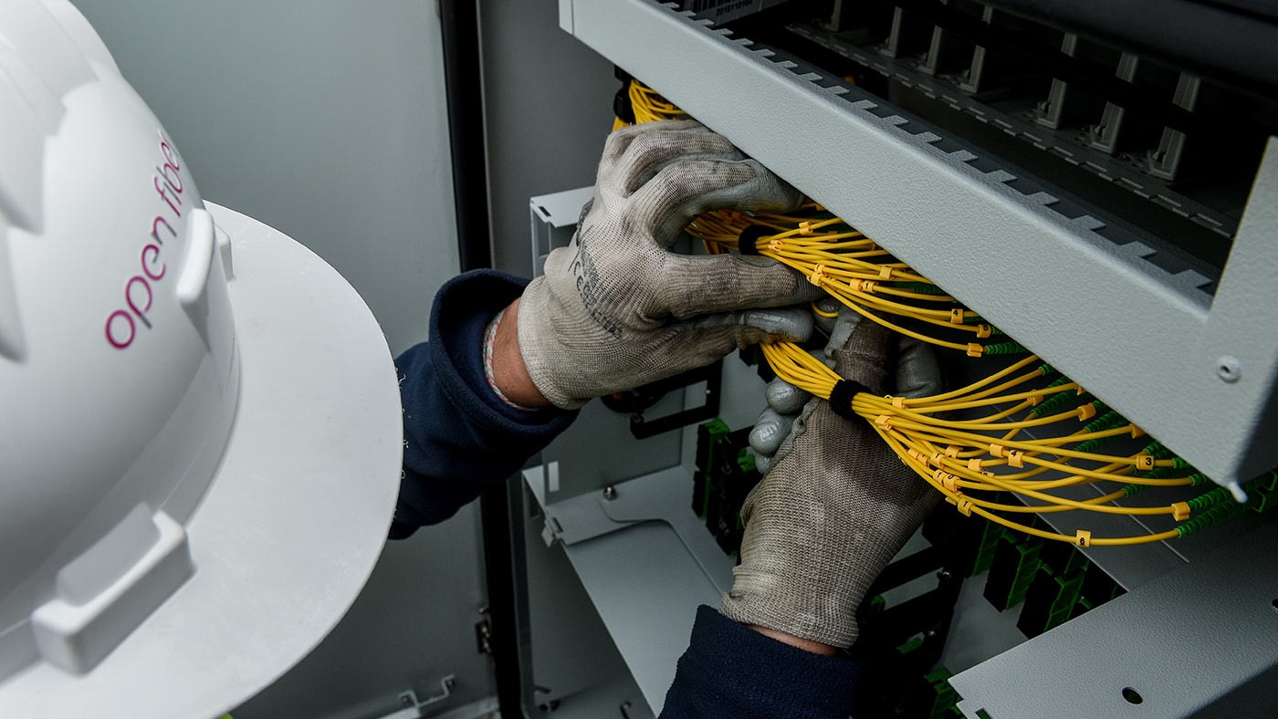 “La fibra che ti premia” arriva in Campania: voucher da 100 euro per i nuovi utenti