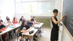 Scuola, quasi completate le assunzioni: 506 docenti stabilizzati nel Salernitano