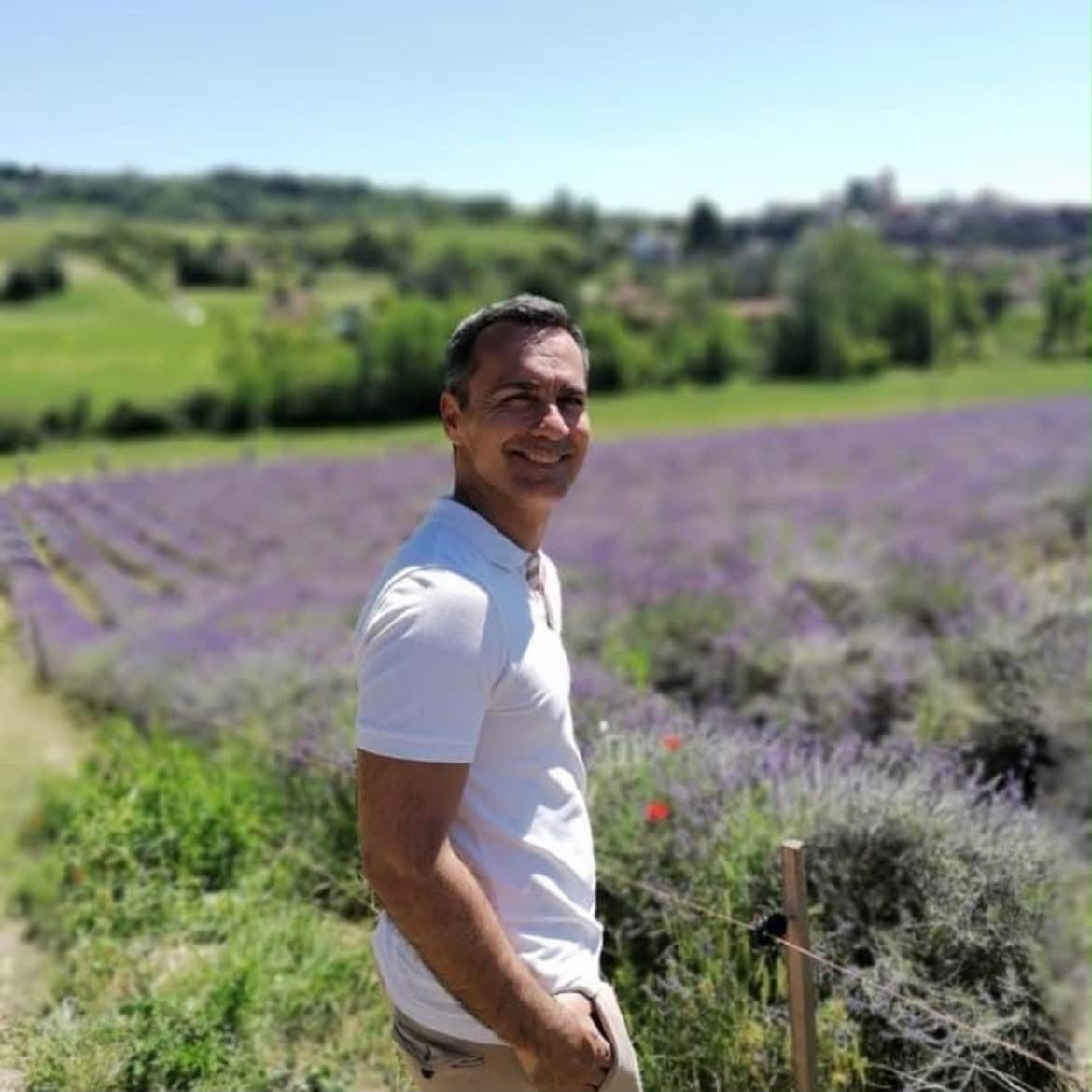 Fabrizio Caramagna al fianco di Beyounder, il progetto contro la violenza di genere