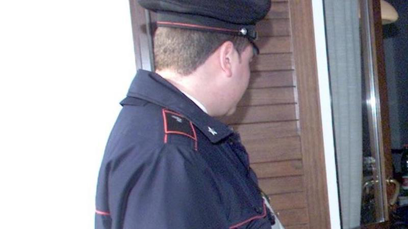 Finto carabiniere tenta di truffare anziano a Salerno, arrestato 62enne