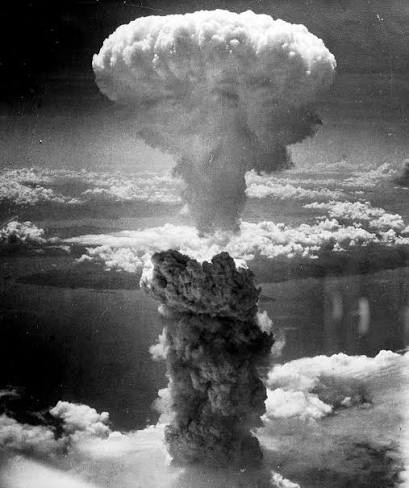 Accadde oggi, 9 agosto: dalla tragedia di Nagasaki alle dimissioni di Nixon
