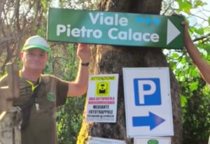 Villammare, un viale del camping intitolato a Pietro Calace, turista morto a 57 anni