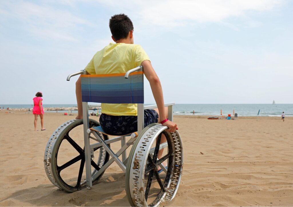 Capaccio Paestum, una seconda spiaggia inclusiva: tecnologie all’avanguardia per persone con disabilità