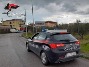Battipaglia, rapina con falsa qualifica da carabiniere: due arresti