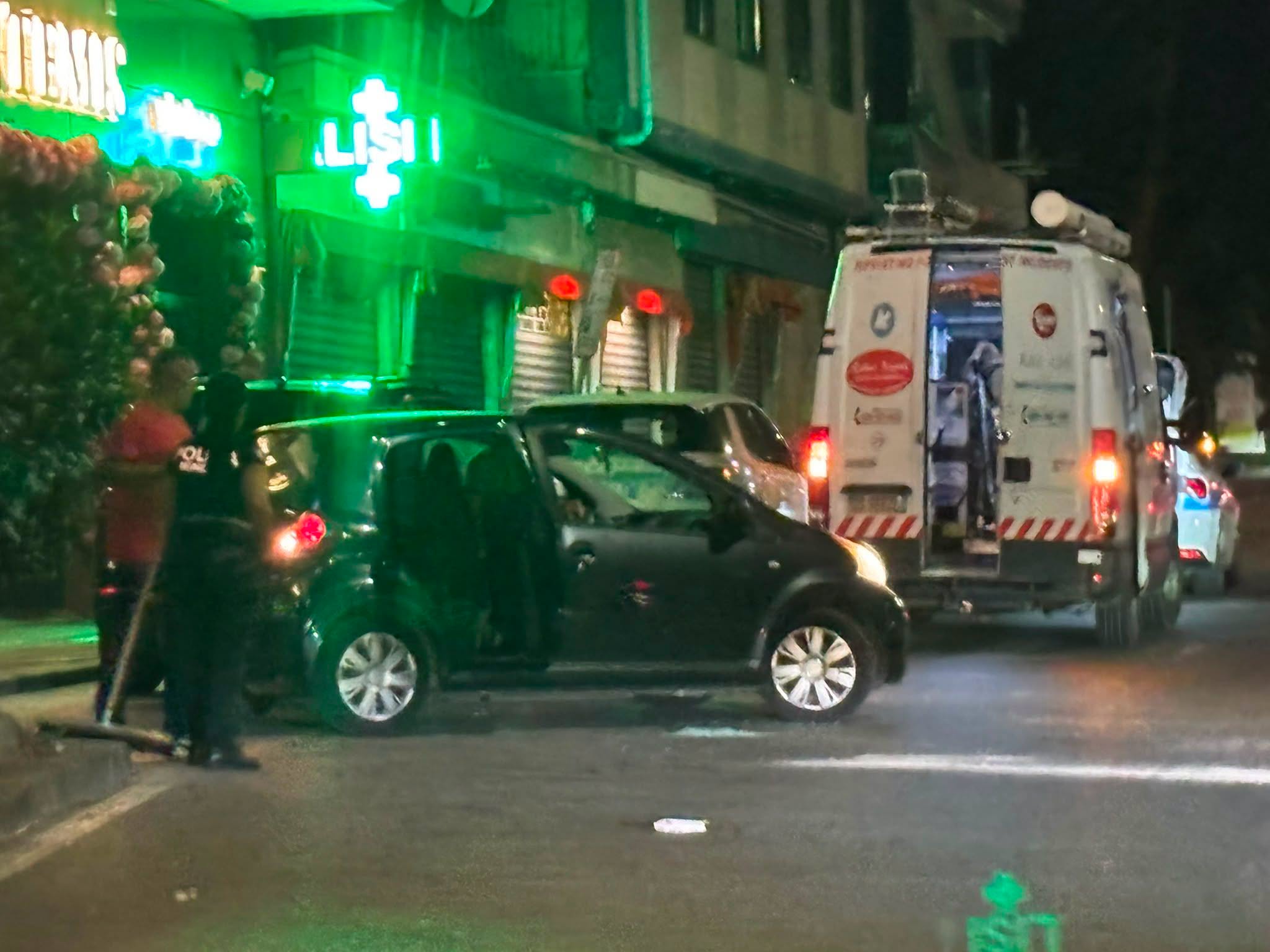 Incidente a Salerno, scontro tra auto e scooter in via Irno