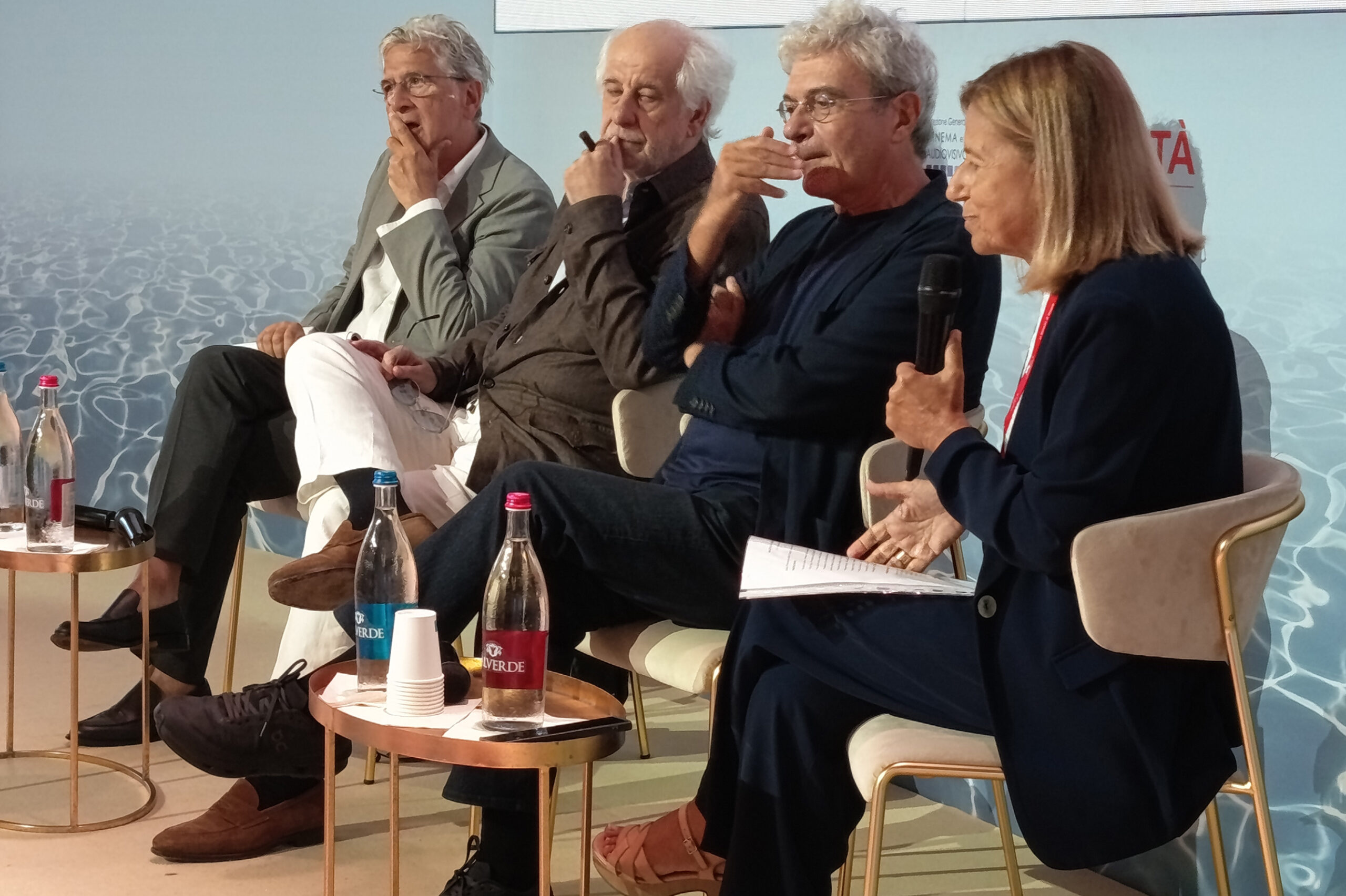 Cinema, la Campania accelera: +20% di risorse e nuovi bandi internazionali presentati a Venezia