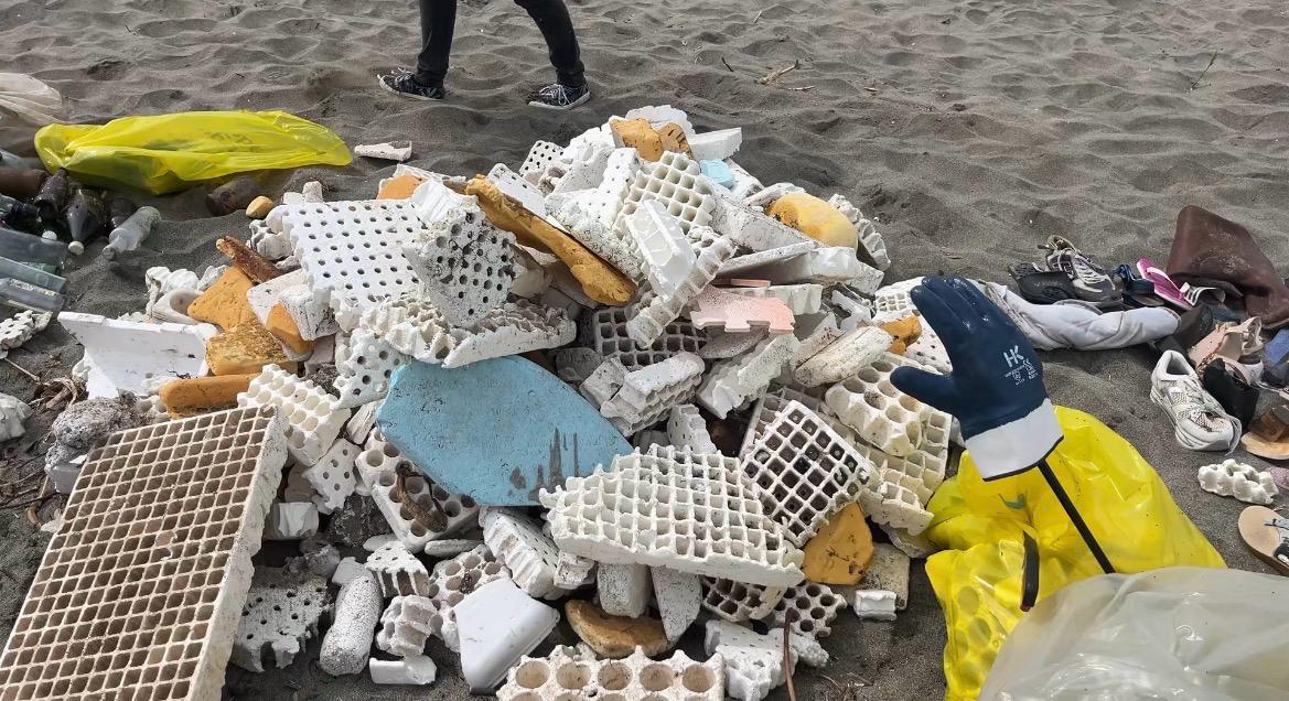 Sos Polistirolo in Campania: è l’8,5% di tutti i rifiuti spiaggiati in regione