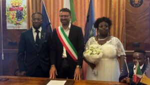 Pontecagnano Faiano, Wisdom e Linda si sposano: la coppia era arrivata con il progetto SAI
