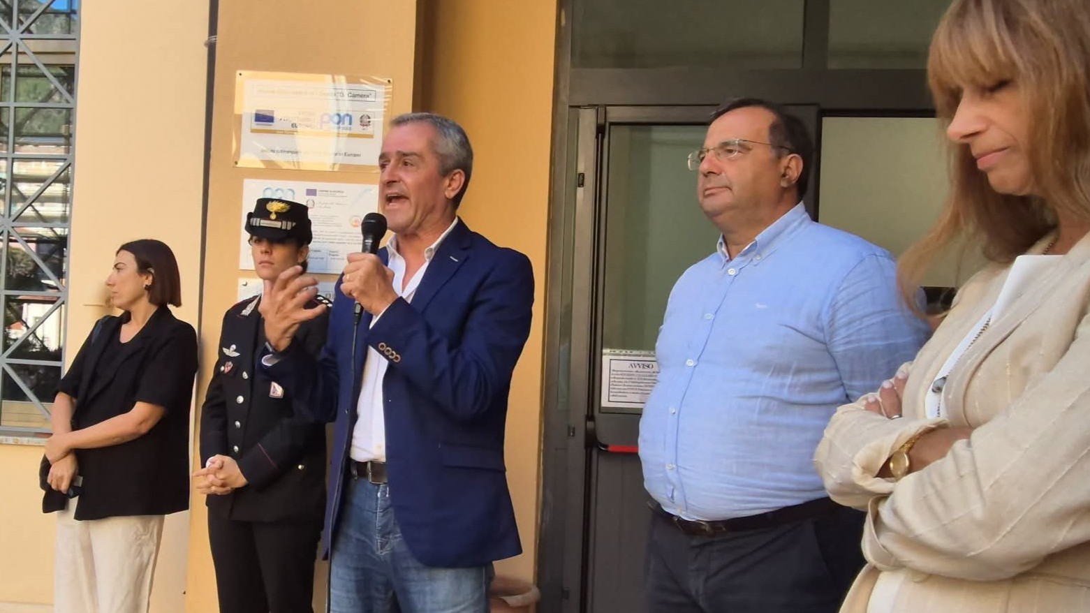 Sala Consilina, istituzioni e carabinieri incontrano gli studenti per l’avvio dell’anno scolastico