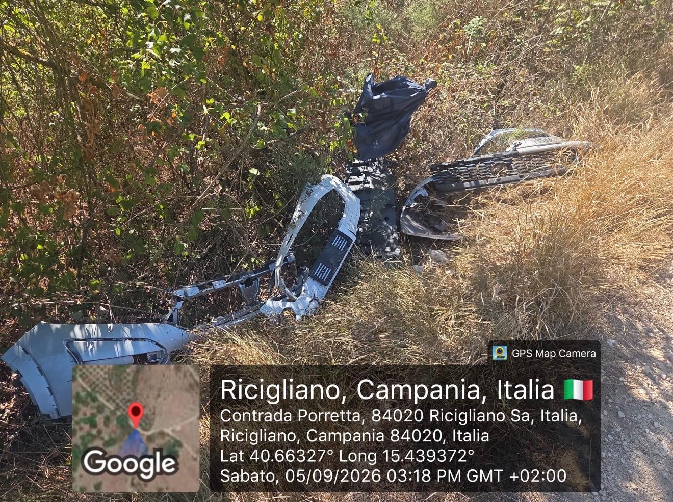 Rifiuti abbandonati e carcassa di cane, controlli della Guardia Agroforestale