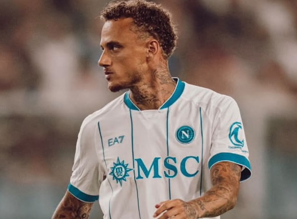 Noa Lang in tribuna: cosa è successo tra l’olandese e il Napoli
