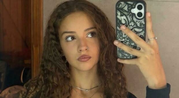 Brienza piange Benedetta, morta a 15 anni dopo un malore in Argentina
