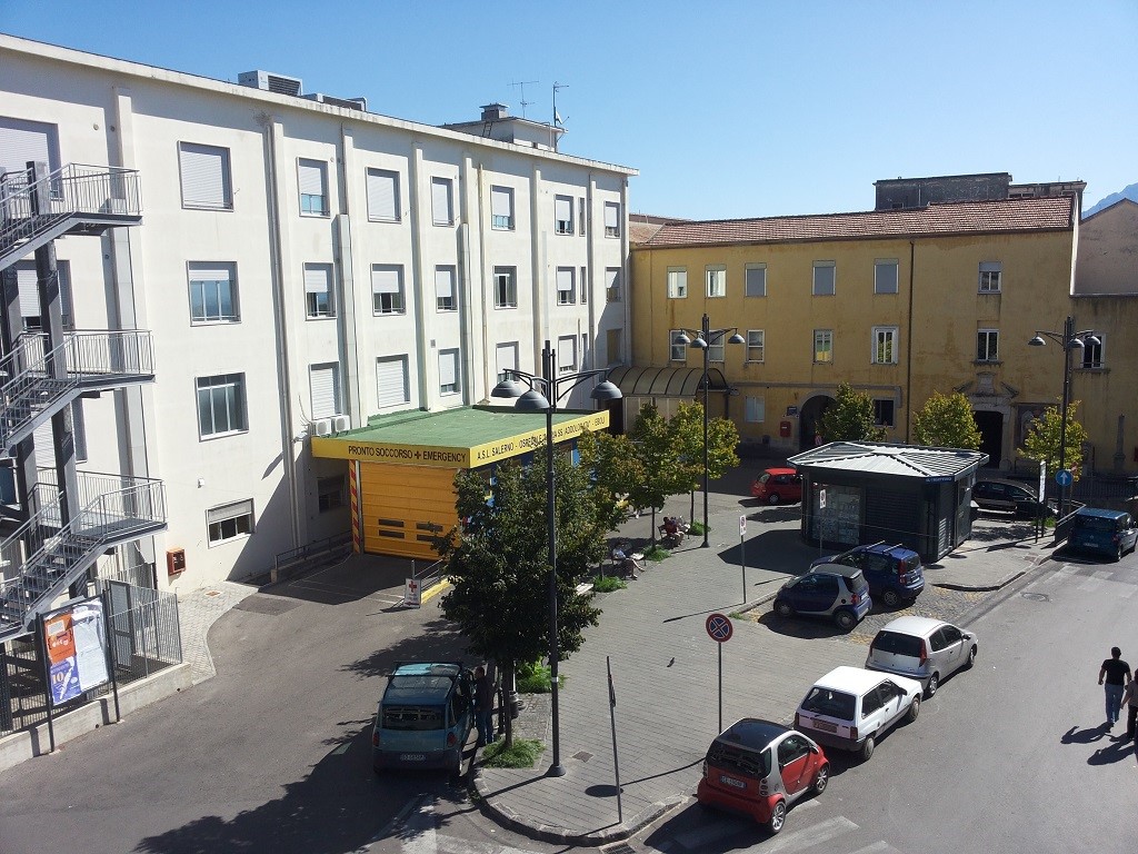 Ospedale di Eboli senza corrente per un’ora: sospesi ricoveri e interventi