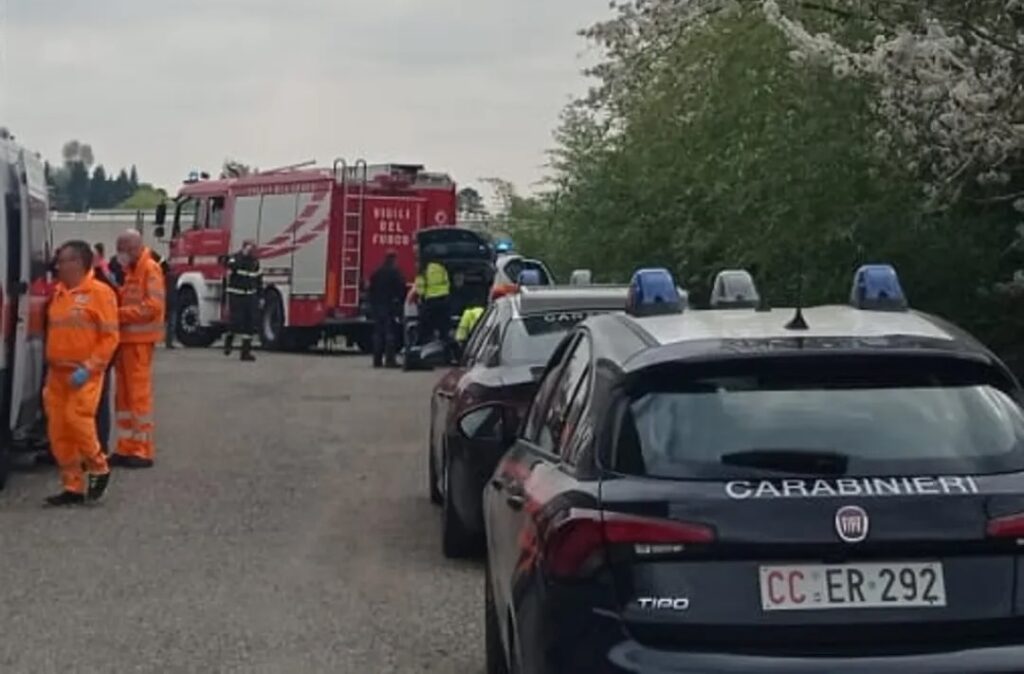 Colliano, ustionato mentre brucia sterpaglie: 42enne è grave