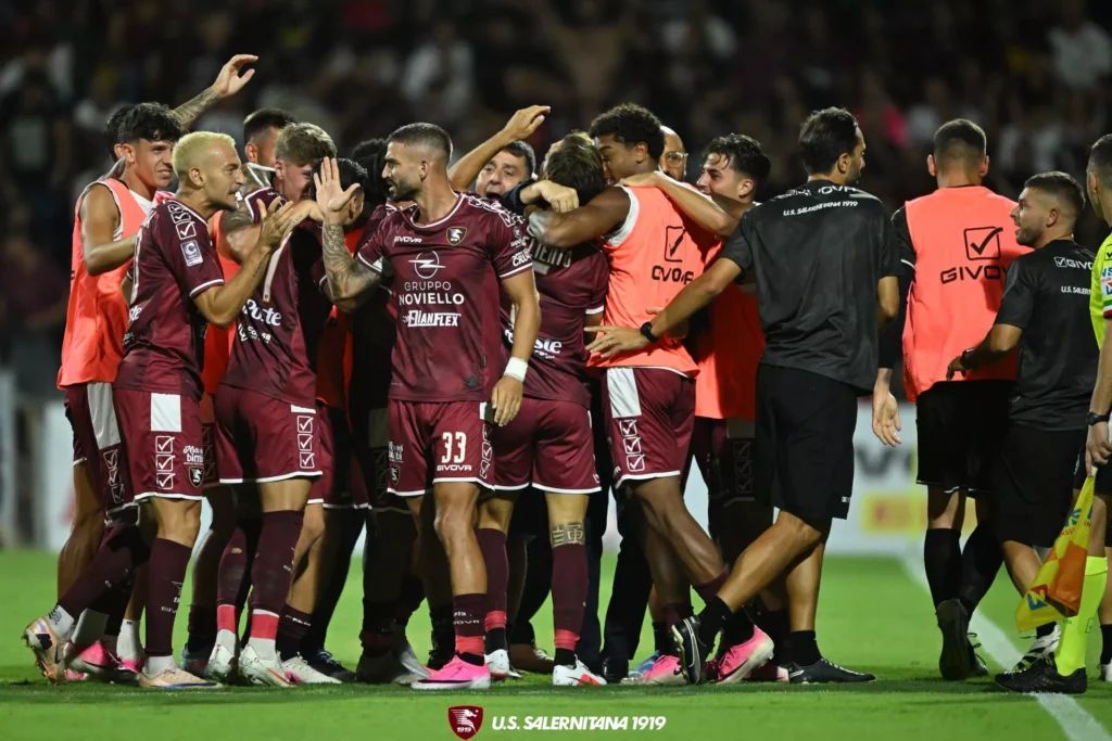 Salernitana-Bari 2-1, Lescano e Djamanca firmano la rimonta