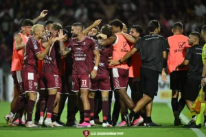 Salernitana-Bari 2-1, Lescano e Djamanca firmano la rimonta