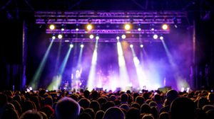 Eboli, controlli al concerto dei Pooh: sequestri e una multa