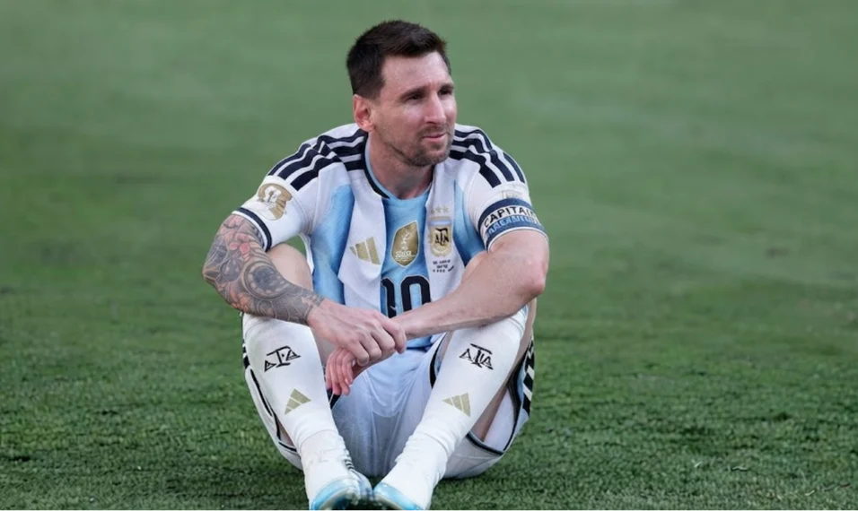 Messi, l’ultimo passo d’onore con l’Argentina: a Buenos Aires si chiude un’epoca