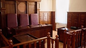 Capaccio Paestum, ex funzionario chiede 447mila euro al Comune