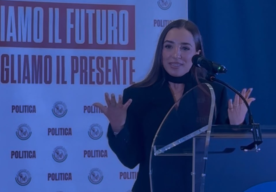 Roma incorona Simona Calzaretti: ospite a Montecitorio per il Premio America e tra i migliori Under 30 della politica italiana