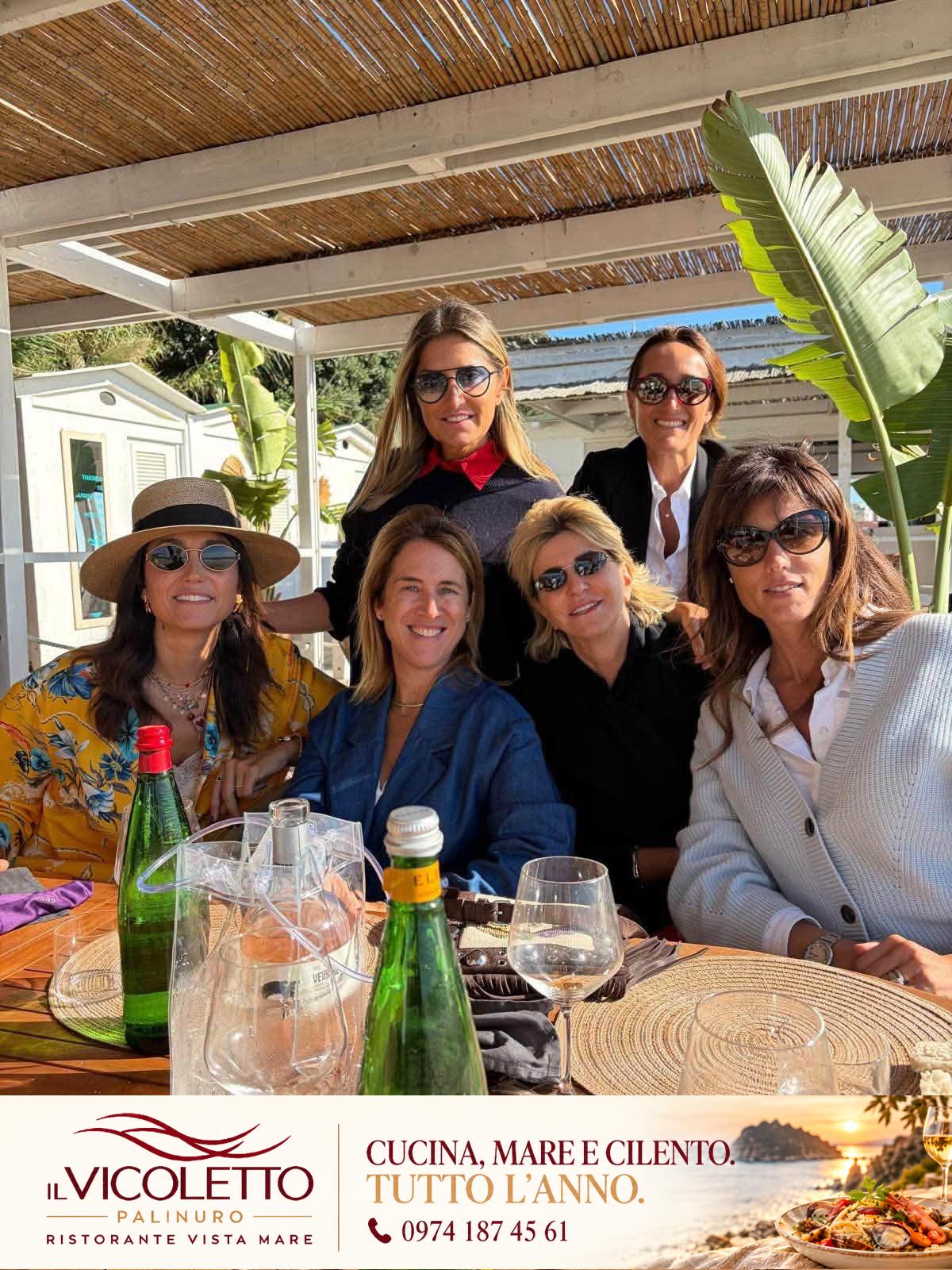 Acciaroli, Caterina Balivo e Daniela Ferolla incantate dal Cilento