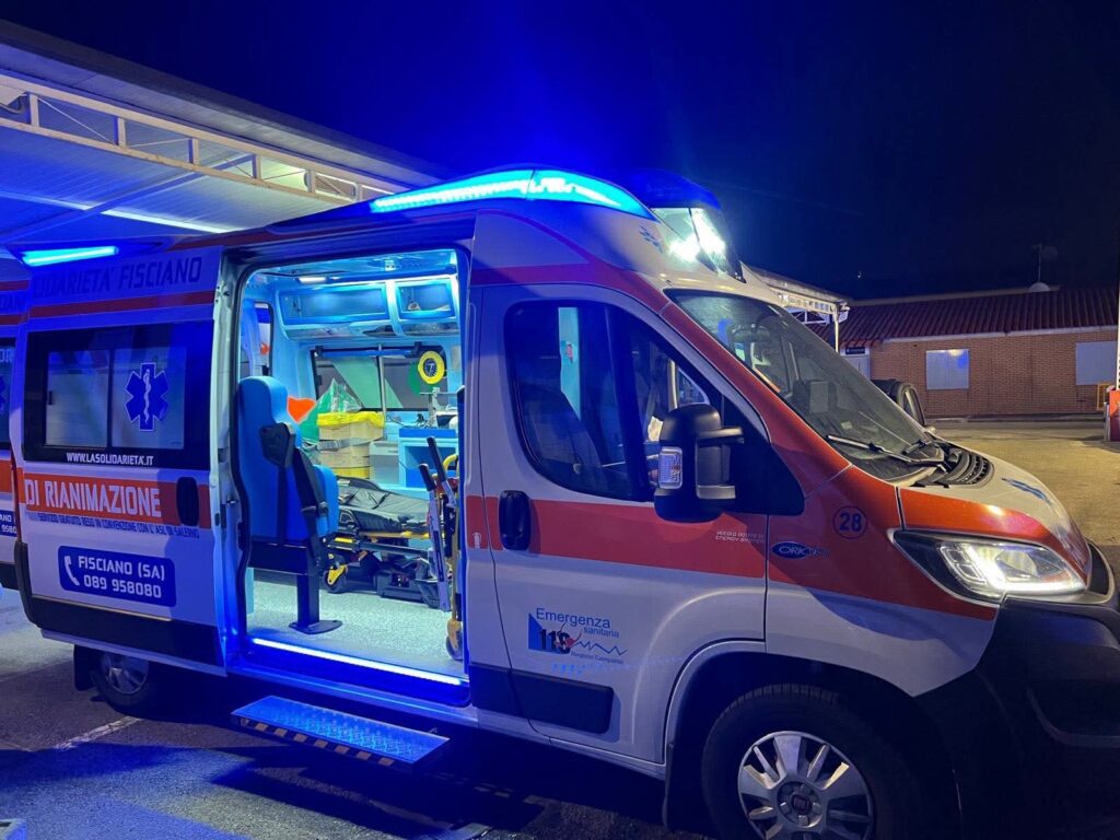 Fisciano, bimbo nasce sulla barella dell’ambulanza durante il trasporto in ospedale