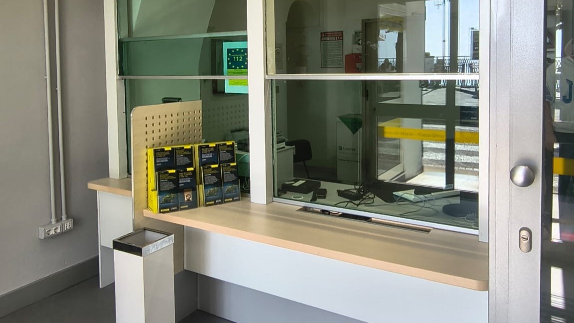 Poste Italiane, riaprono gli uffici postali di Conca dei Marini e Contursi Terme: più servizi con il progetto Polis