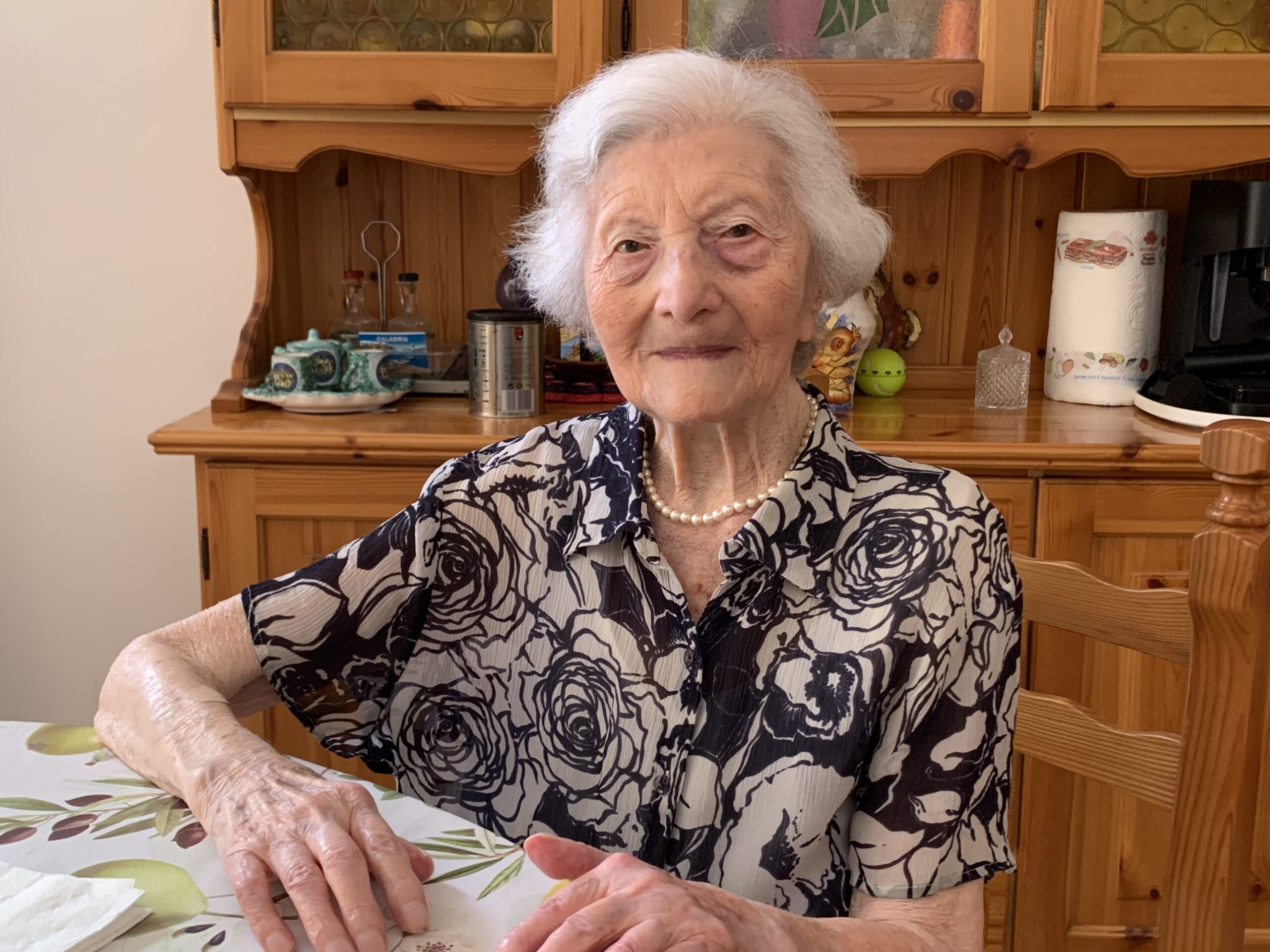 Melina, 105 anni e una vita nel Cilento tra campagna e Dieta Mediterranea