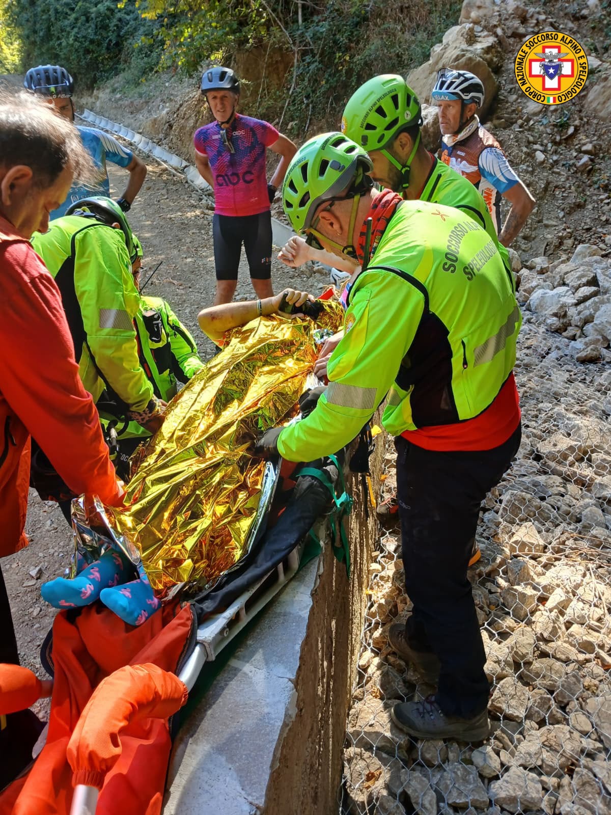 Olevano sul Tusciano, cade in mountain bike: recuperato in elicottero