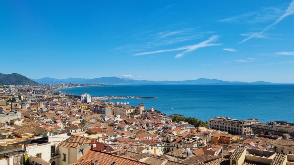 Salerno sempre più destinazione turistica, dati Istat 2025: + 23% di presenze in città