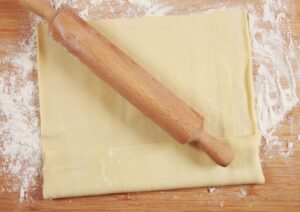 Parigina fatta in casa con la pasta sfoglia: ricetta e varianti